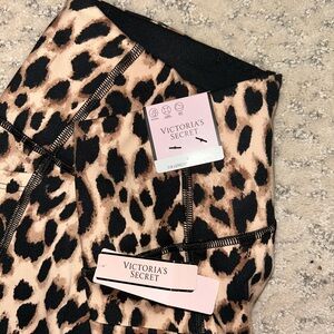Victoria's Secret Leopard Print Leggings